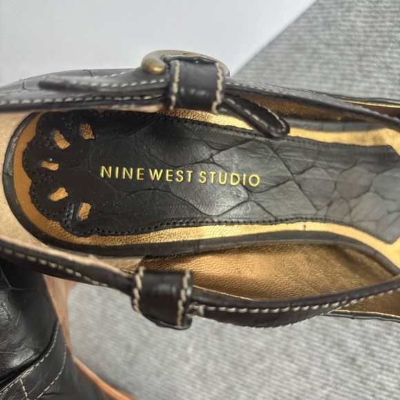 Nine West Studio Black Leather Peep Toe Heels Size 8 Mary Jane Pumps - Picture 2 of 14